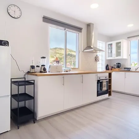 Feriehus Guestready - Machico Machico (Madeira)